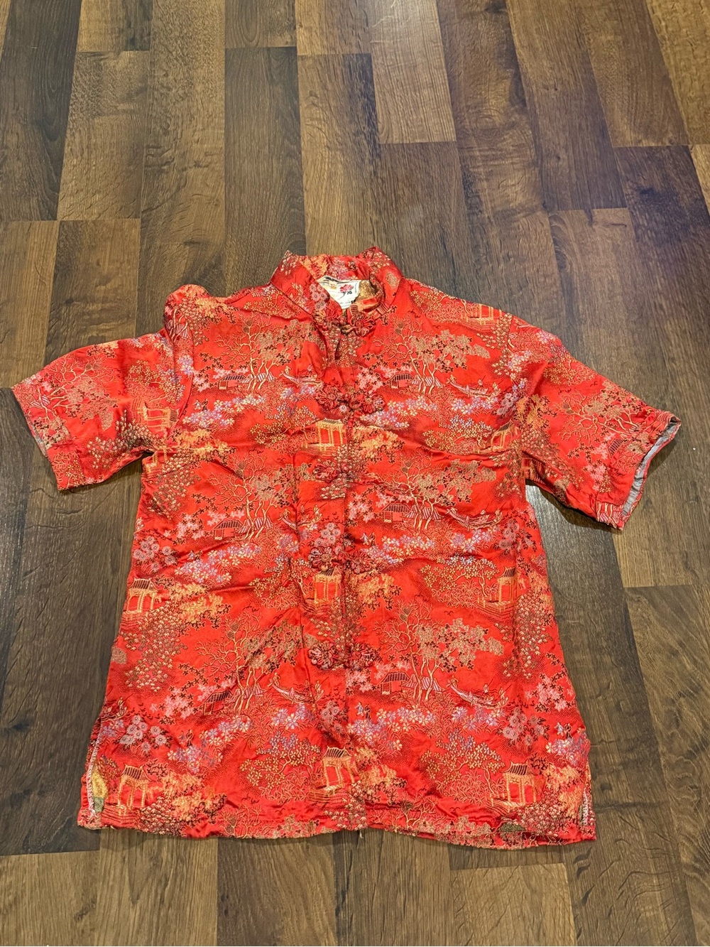 Vintage Peony Brand Shanghai China Red Floral Mandarin Collar Shirt (size 36/SM)